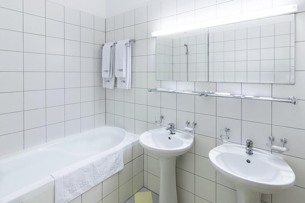 Mariot Medical Center Hotel Truskavets Ngoại thất bức ảnh