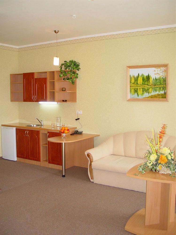 Mariot Medical Center Hotel Truskavets Ngoại thất bức ảnh